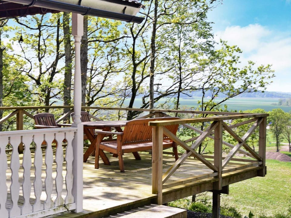House | Water view