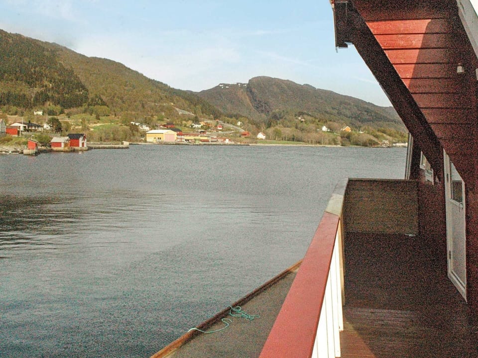 House | Lake view