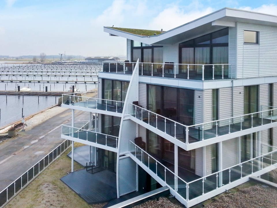 Apartment | Exterior