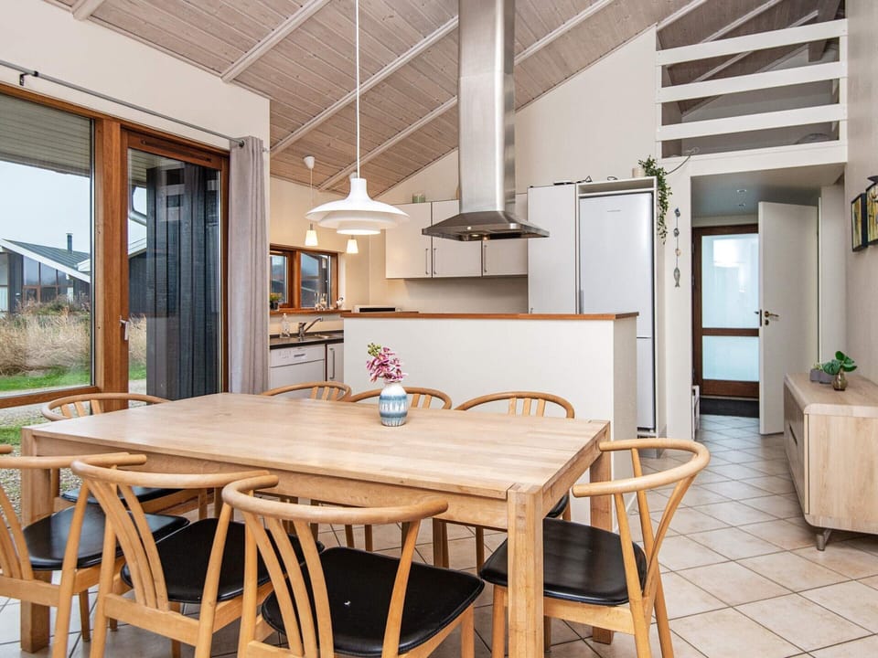House | Dining