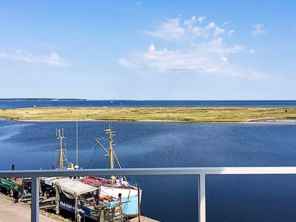Apartment | Water view