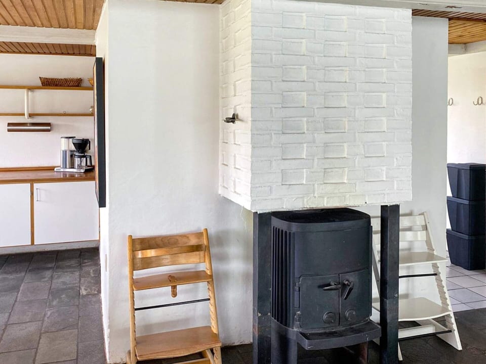 House | Private kitchen | Highchair