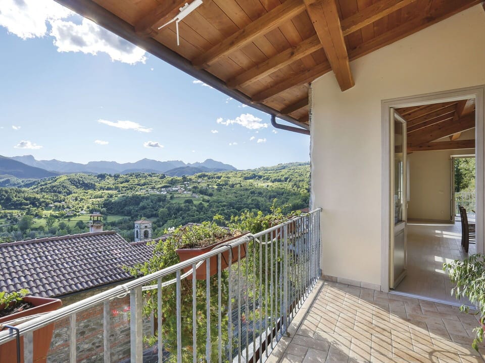 Property, Real Estate, Building, House, Balcony, Architecture, Home, Room, Porch, Estate