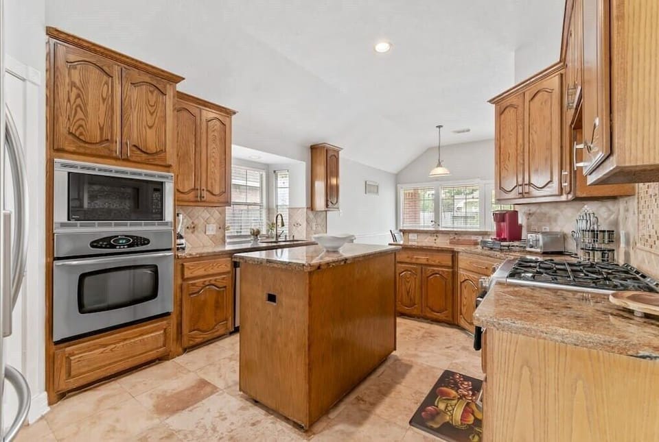 Kitchen (1)