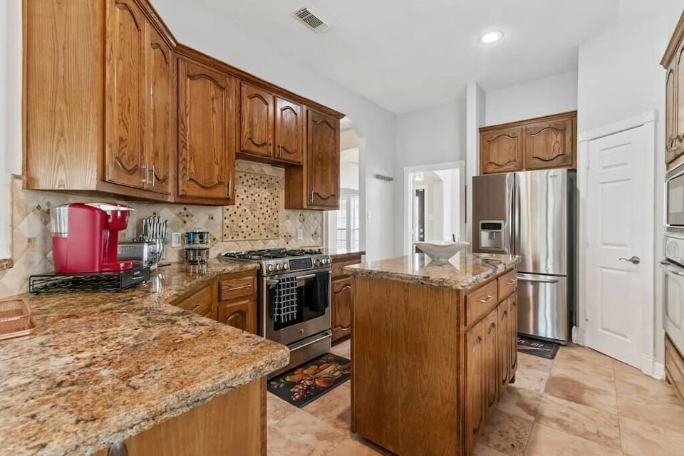 Kitchen (2)