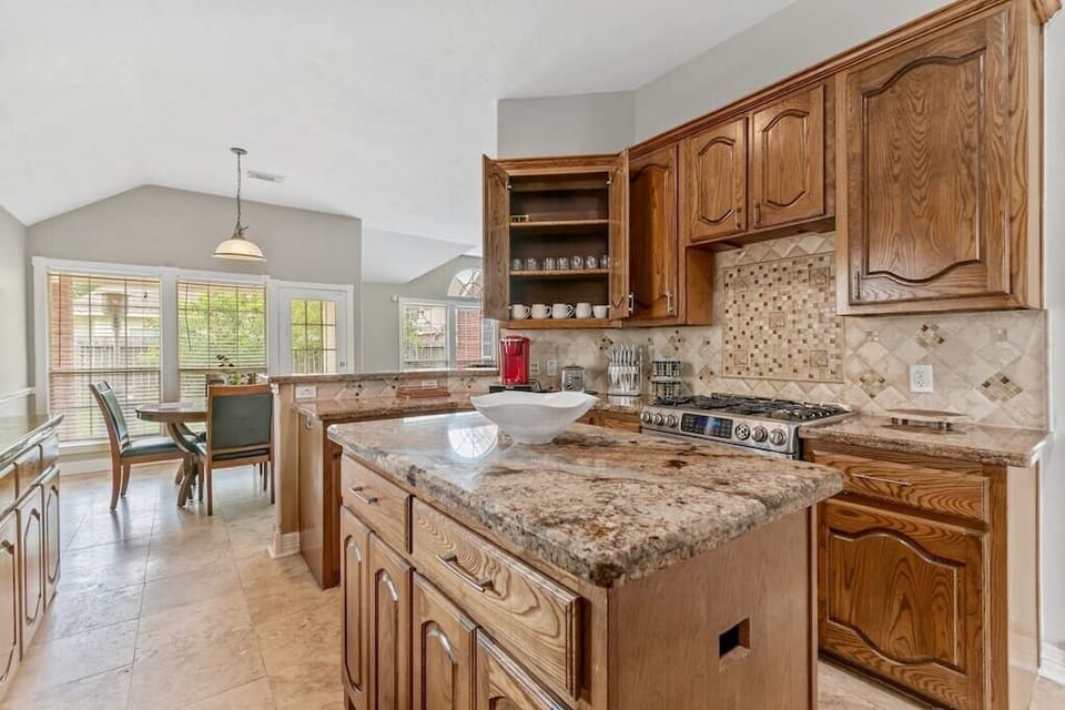 Kitchen (1)