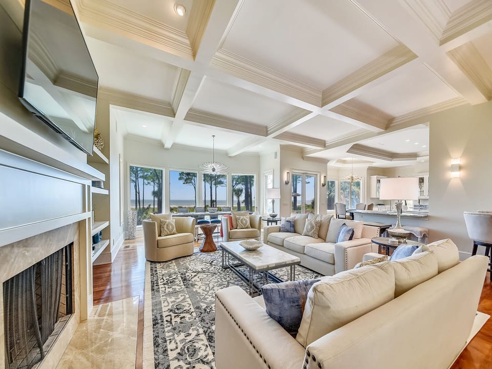 Main Living Area with Direct Ocean Front Views