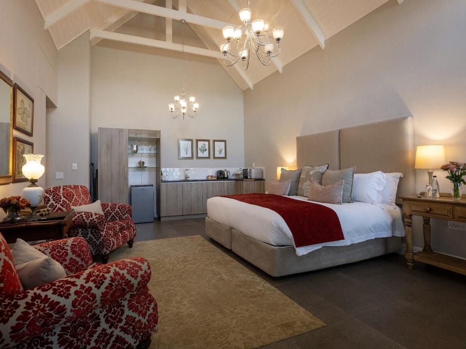 Panoramic Suite, 1 Bedroom, Patio, Mountain View | Egyptian cotton sheets, premium bedding, down comforters