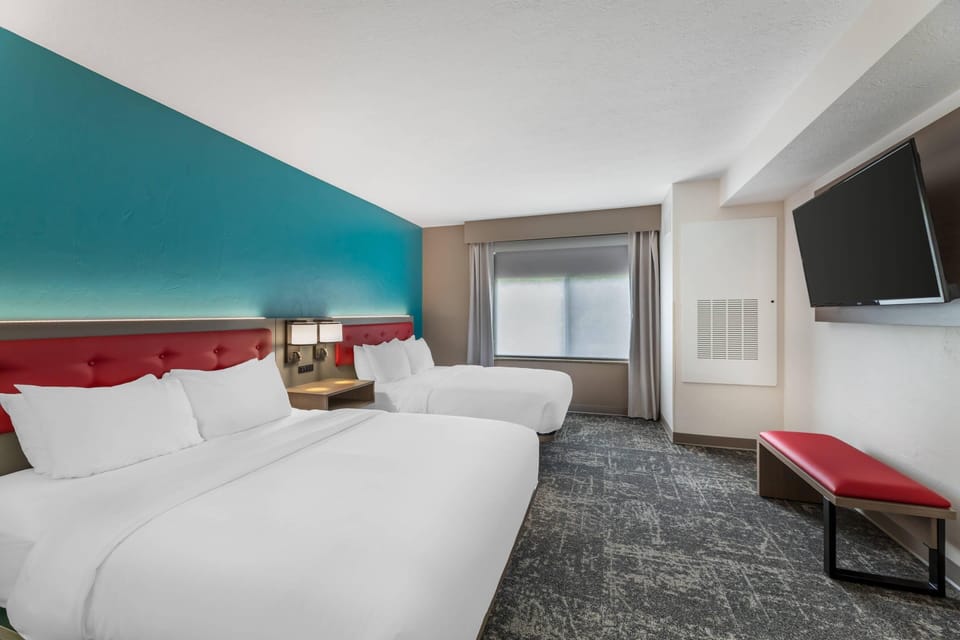 Suite, Multiple Beds, Non Smoking | Premium bedding, down comforters, pillowtop beds, desk