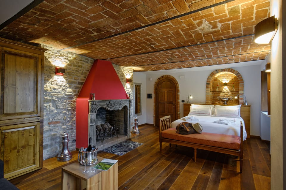 Junior Double Room, 1 Bedroom (Nebbiolo) | Frette Italian sheets, premium bedding, free WiFi, bed sheets