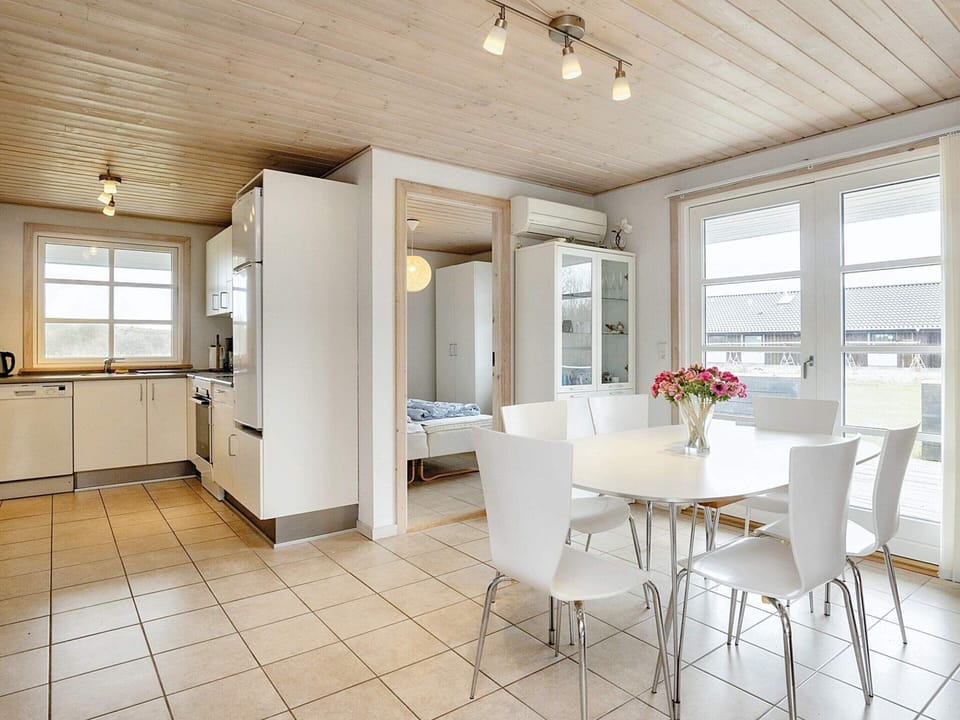 House | Dining