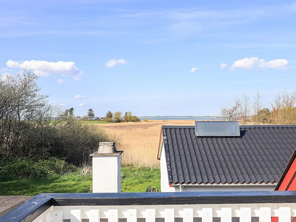 House | Water view