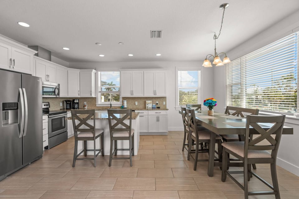 Newly upgraded kitchen, ready for some homecooking!