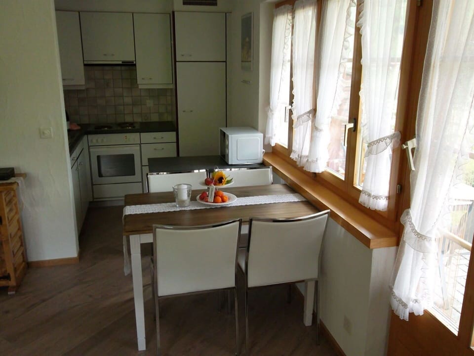 Property, Wood, Interior Design, Kitchen, Floor, Flooring, Window, Table, Hardwood