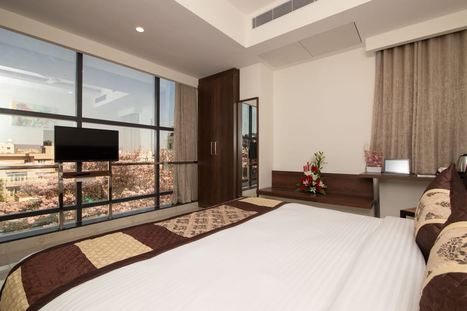 Premium bedding, desk, soundproofing, iron/ironing board