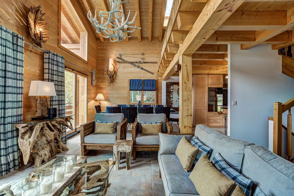 Living-dining room