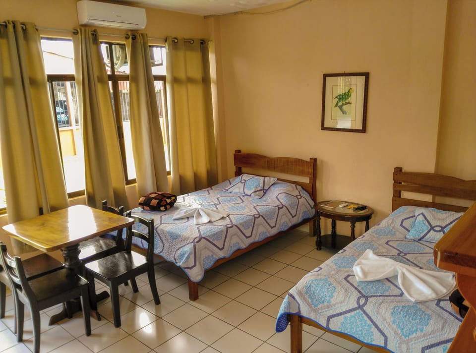 Room, 1 Bedroom, Smoking, Garden View | 1 bedroom