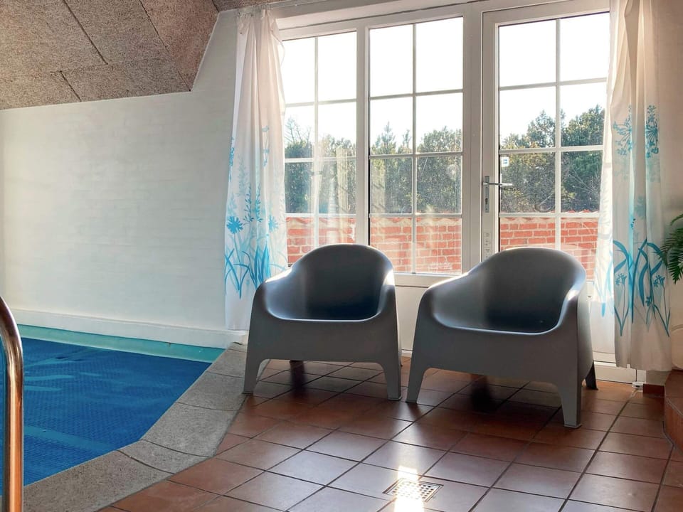 House | Pool | Indoor pool, outdoor pool