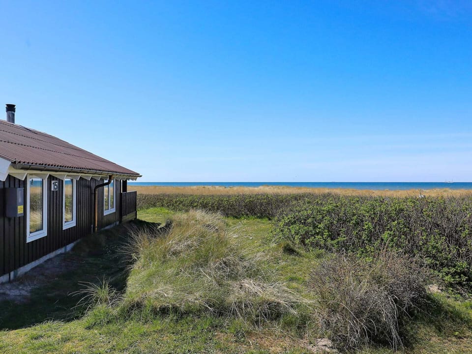 House | Water view