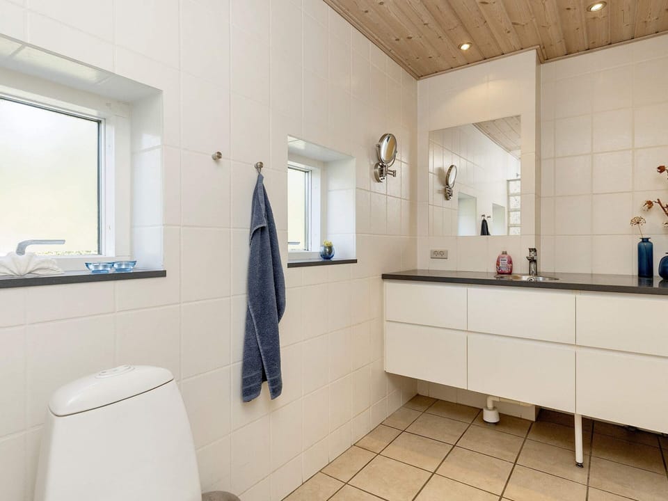 10 Person Holiday Home in Vaeggerlose-by Traum House in Væggerløse