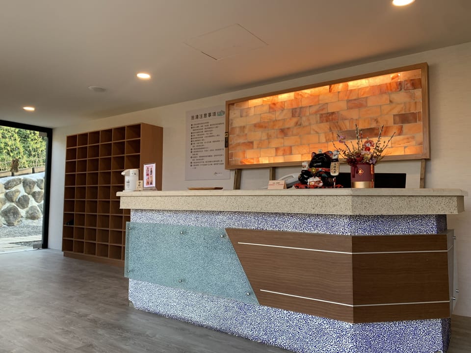 Hu Shan Resort Bed and Breakfast in Kaohsiung