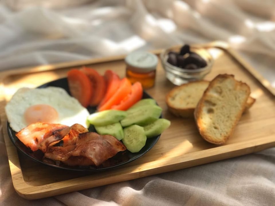 Free daily local cuisine breakfast