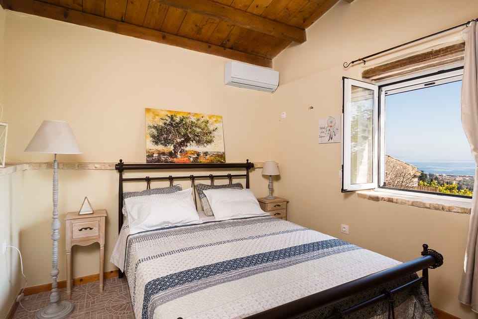 Cottage | 1 bedroom, iron/ironing board, free WiFi, bed sheets