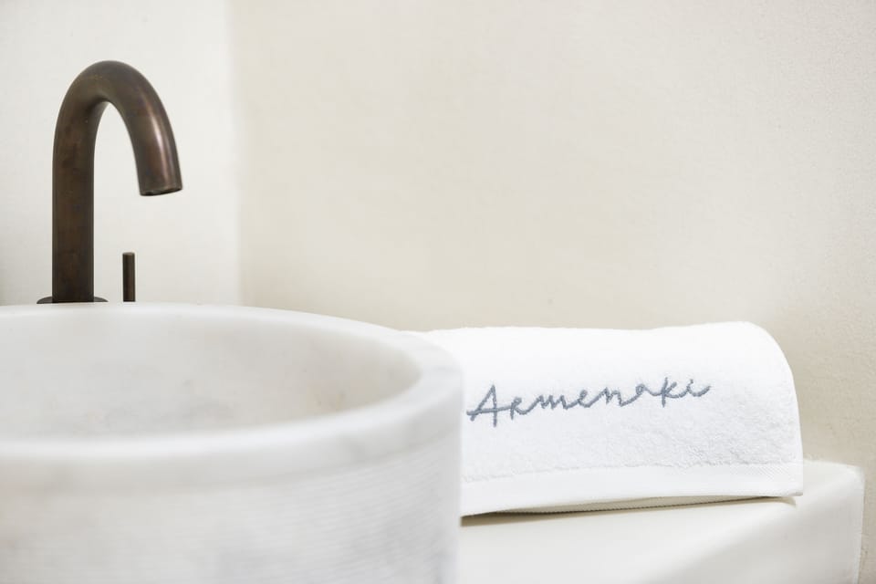 Shower, free toiletries, hair dryer, bathrobes