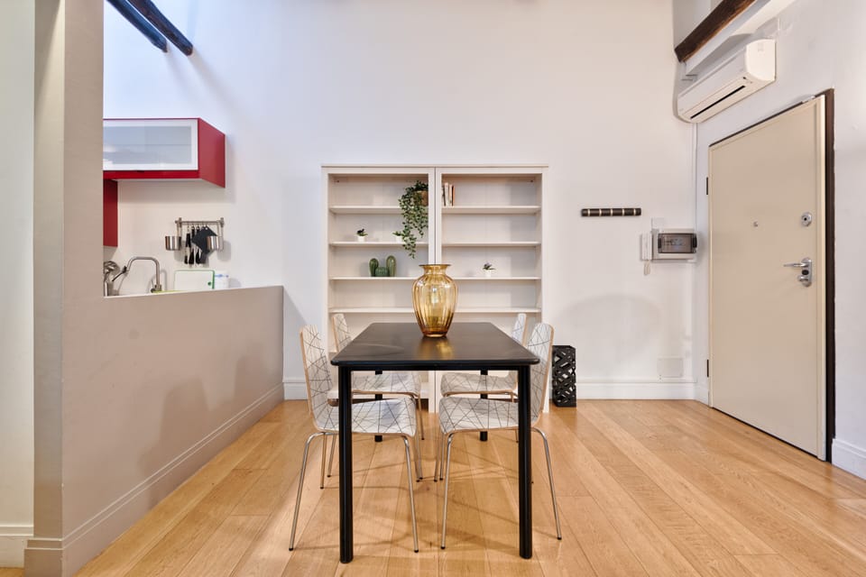 Apartment, 2 Bedrooms | In-room dining