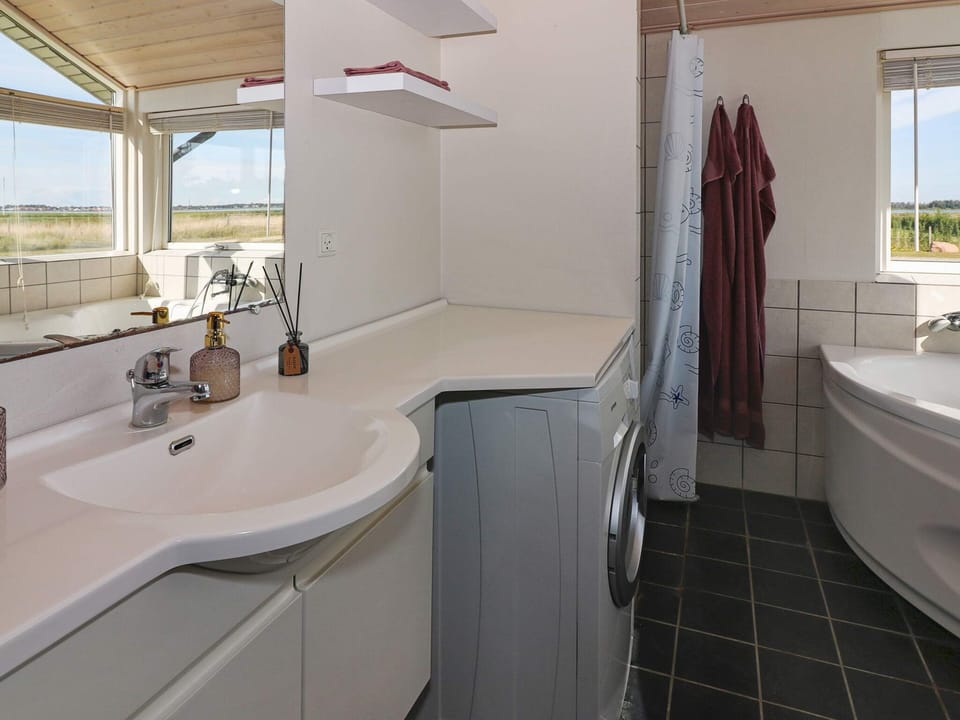 Spacious Holiday Home in Storvorde near Sea House in Denmark