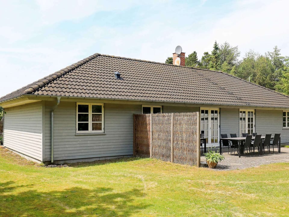 House | Exterior