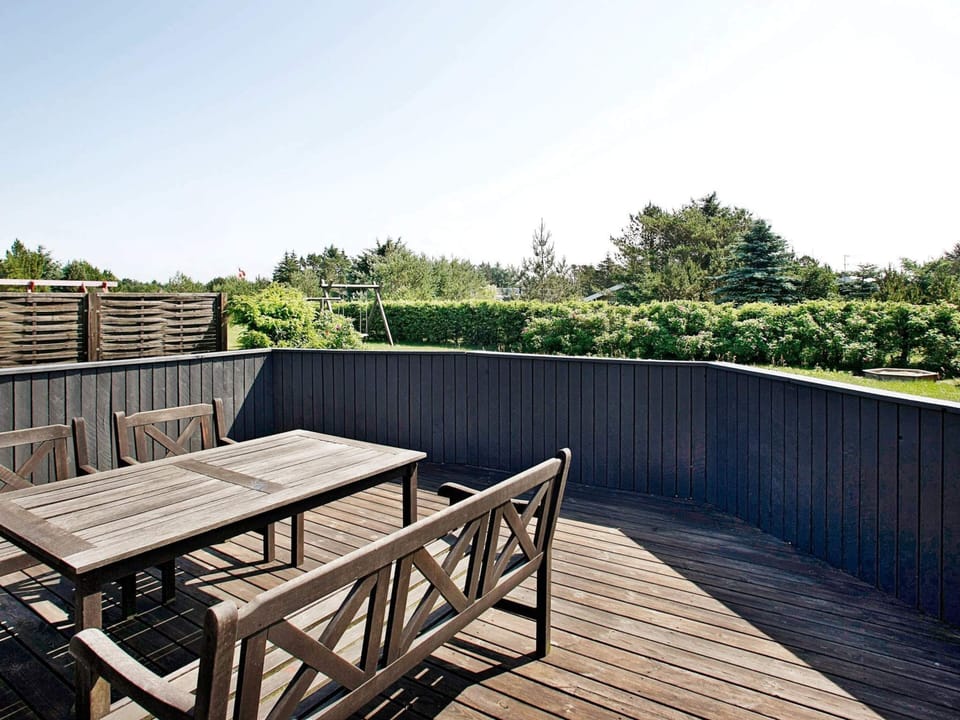 House | Outdoor dining