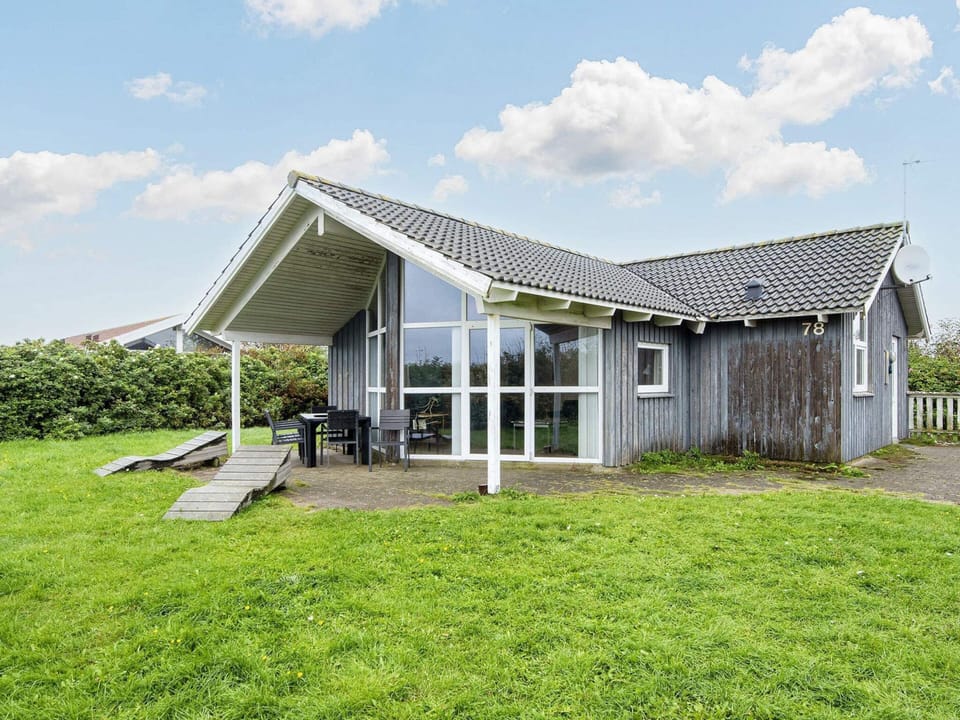 House | Exterior