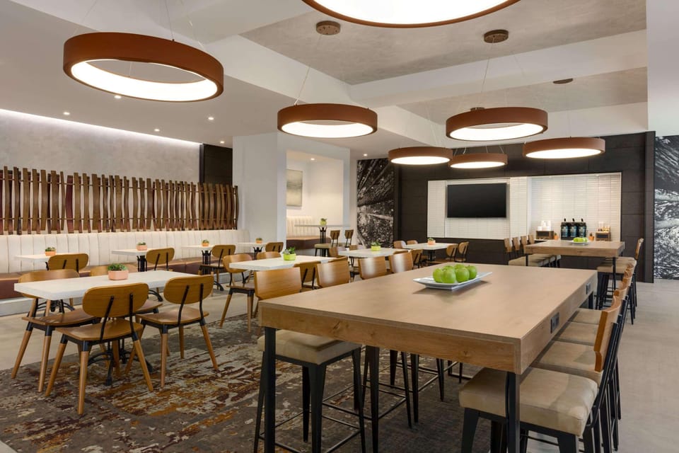 Free buffet breakfast