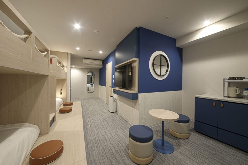 Family Quadruple Room, Non Smoking | In-room safe, free WiFi, bed sheets