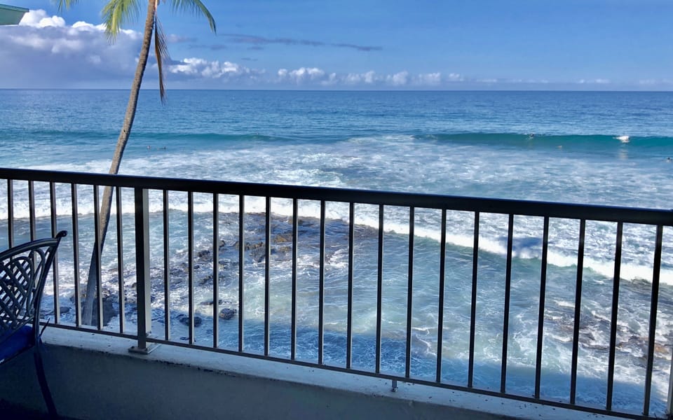 Gorgeous Oceanfront view from our lanai.
