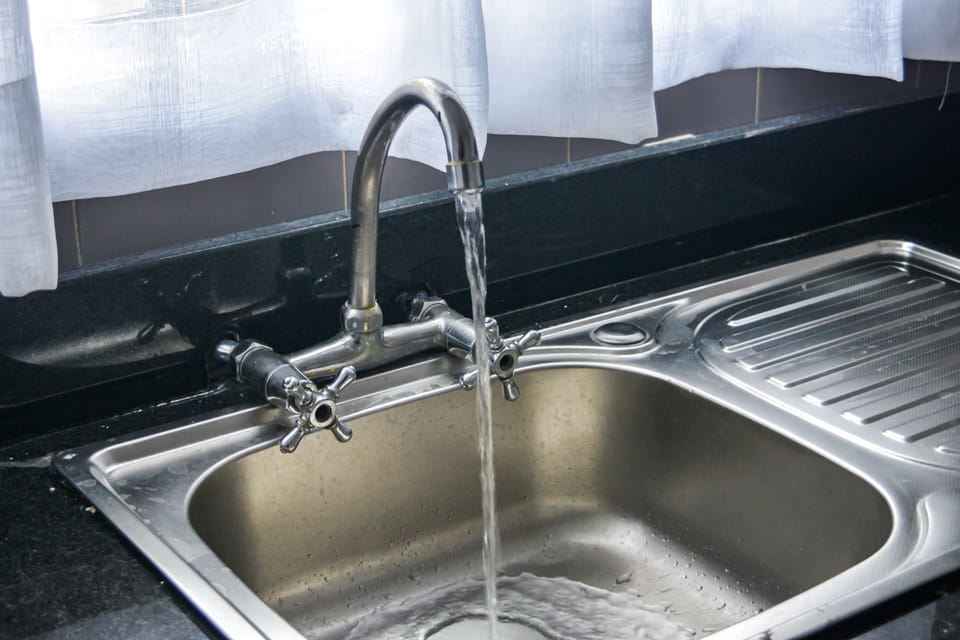 Apartment, 1 Bedroom | Private kitchenette | Coffee/tea maker, electric kettle