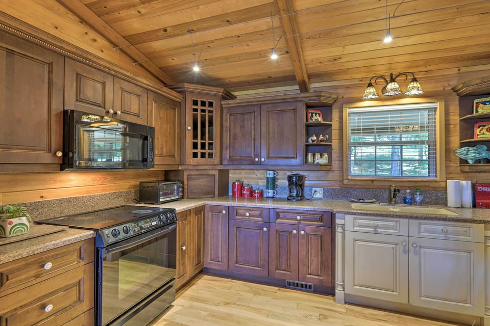 Kitchen | Drip Coffee Maker