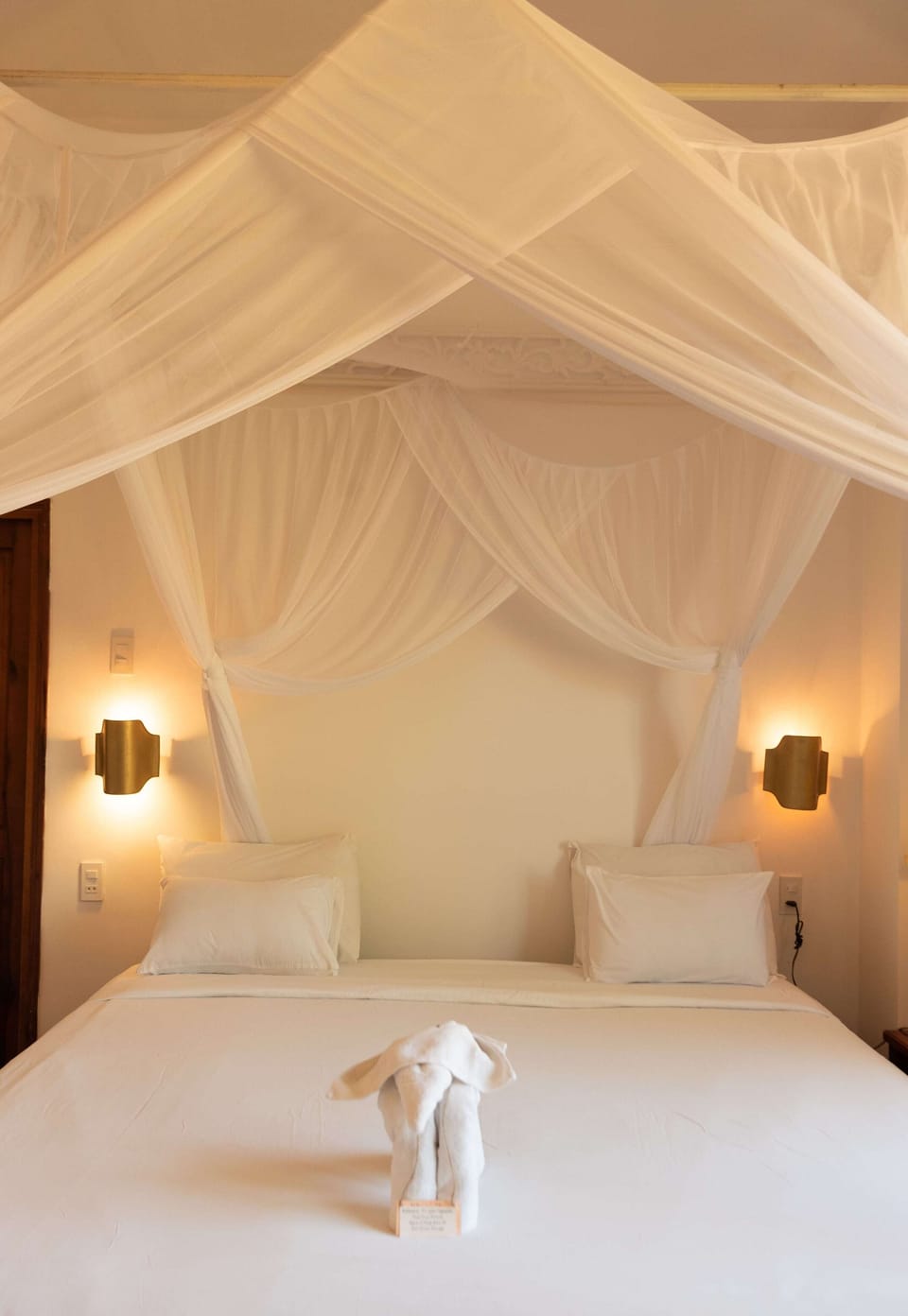 Villa, 3 Bedrooms | Minibar, in-room safe, desk, laptop workspace