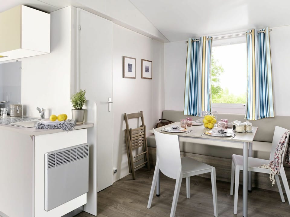 Furniture, Room, White, Interior Design, Property, Dining Room, Building, Floor, Table, Yellow