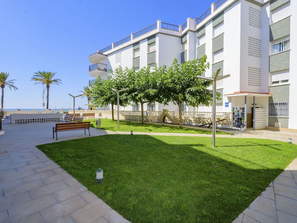 Property, Residential Area, Green, Grass, Building, Condominium, Architecture, Real Estate, Daytime, Urban Design