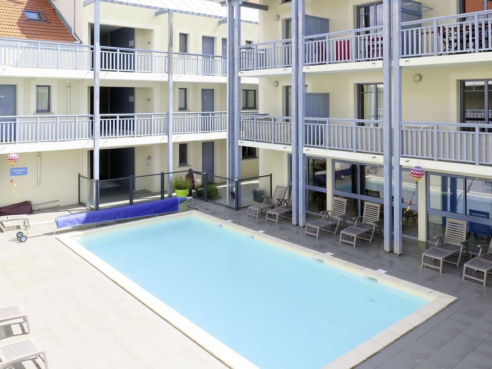 Building, Property, Window, Furniture, Swimming Pool, Water, Chair, Azure, Condominium, House