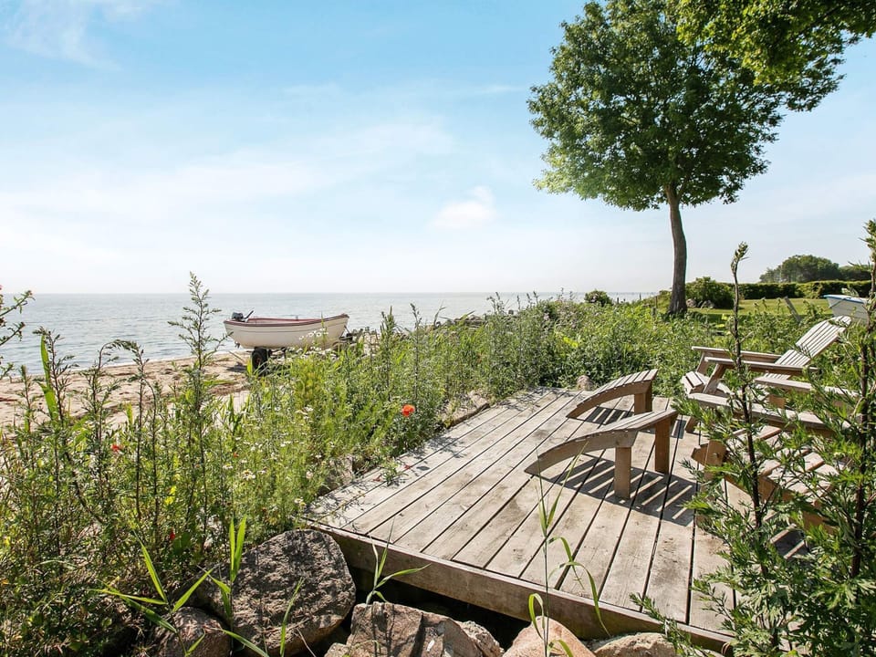 House | Water view