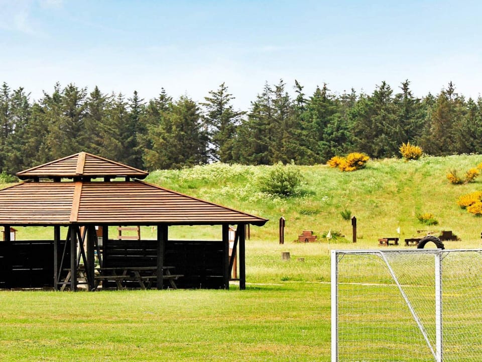 House | Sport court