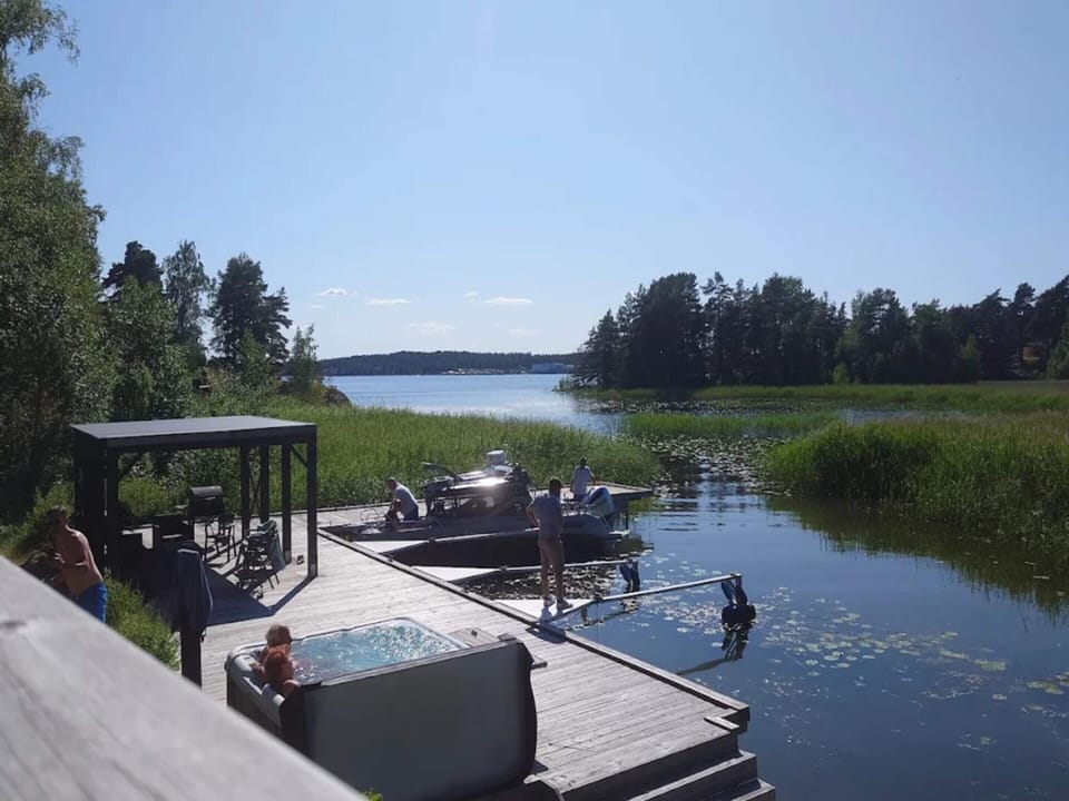 House | Water view