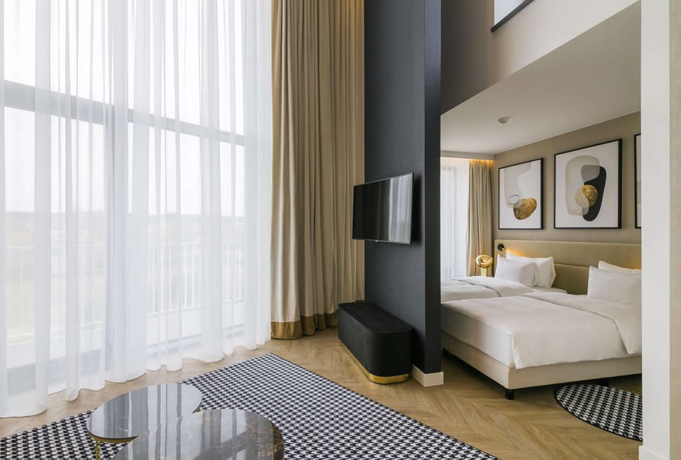 Minibar, in-room safe, desk, blackout drapes