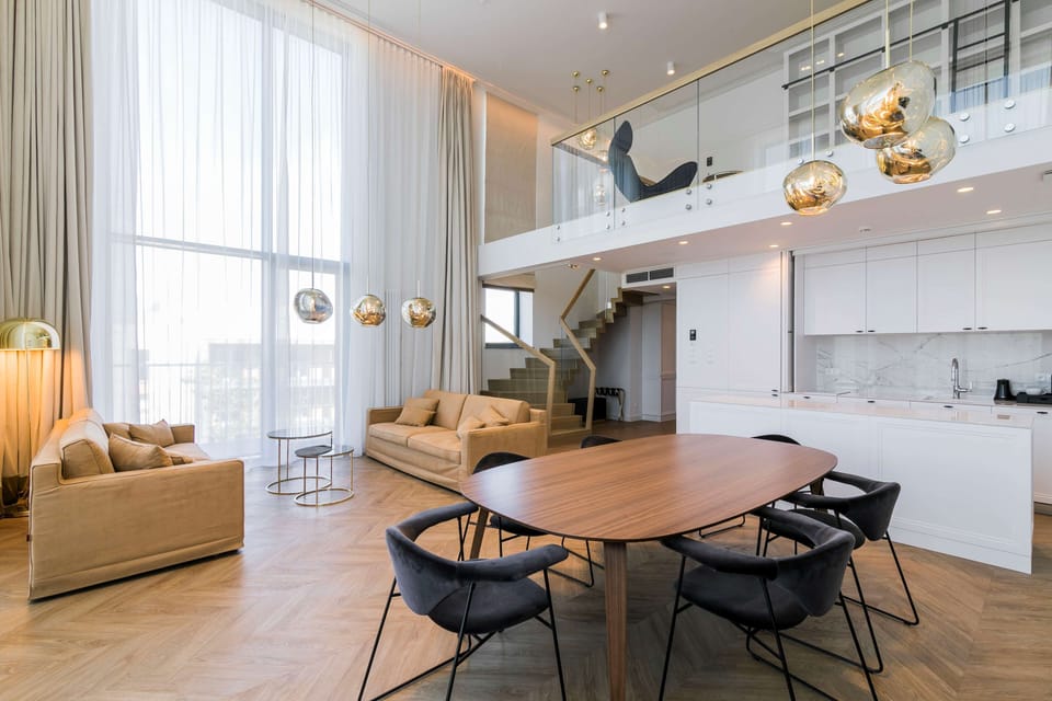 Presidential Suite, Balcony | Minibar, in-room safe, desk, blackout drapes