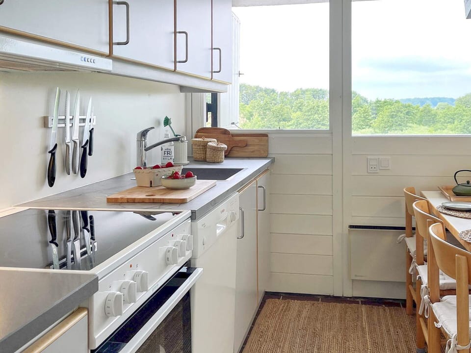 House | Private kitchen | Highchair