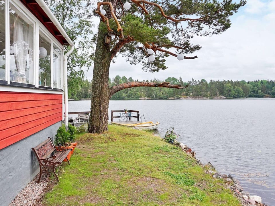 House | Water view
