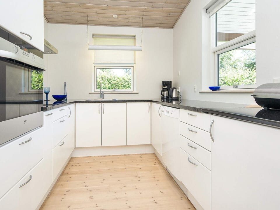House | Private kitchen | Highchair